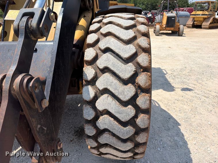 image for item EX2576 2004 Caterpillar IT28G wheel loader