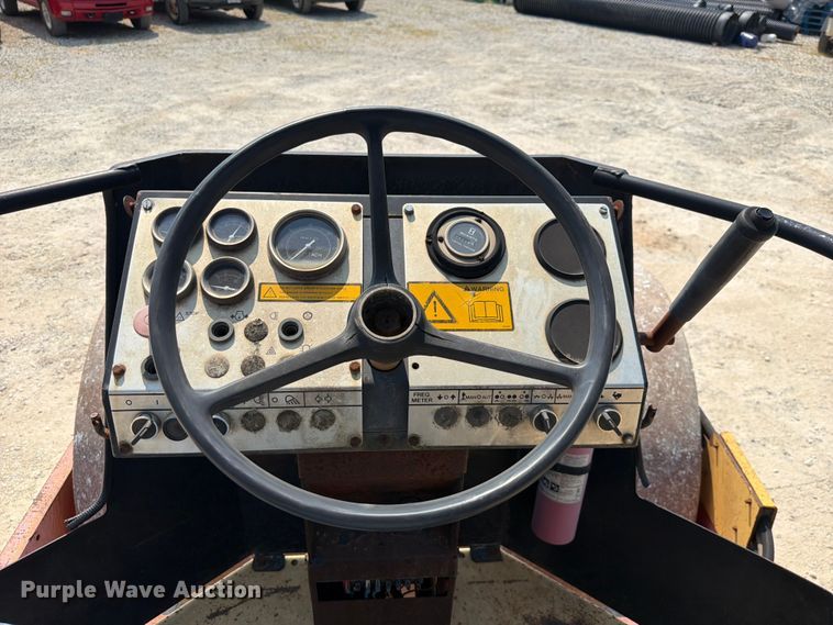 image for item EX2577 1995 Dynapac CA151 single drum roller