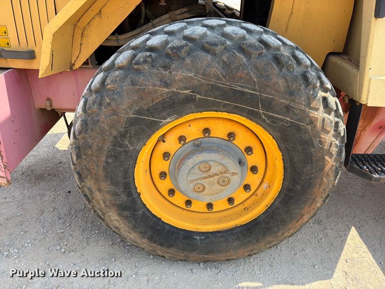 image for item EX2577 1995 Dynapac CA151 single drum roller
