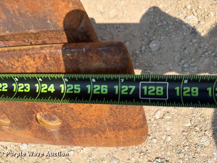 image for item EX2578 2001 Caterpillar D5M dozer