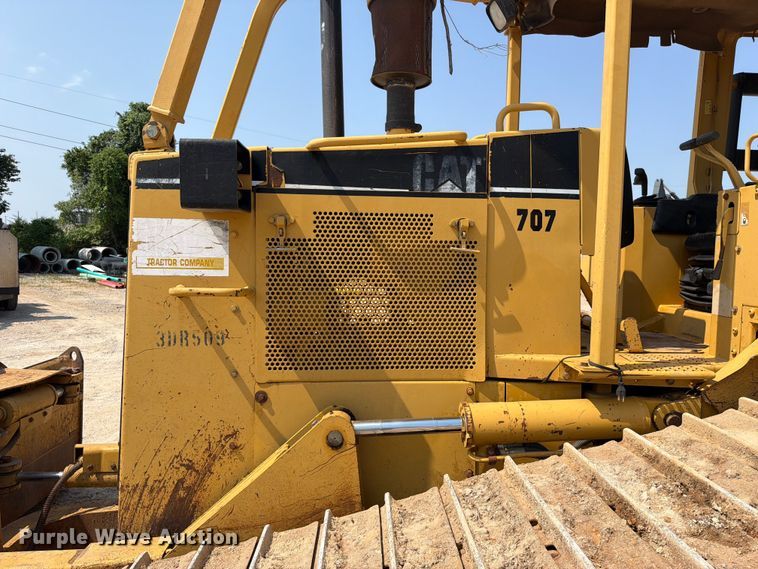 image for item EX2578 2001 Caterpillar D5M dozer