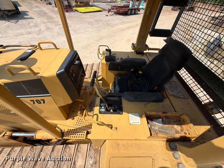 image for item EX2578 2001 Caterpillar D5M dozer