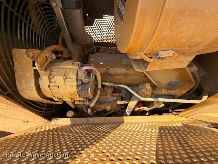 image for item EX2578 2001 Caterpillar D5M dozer