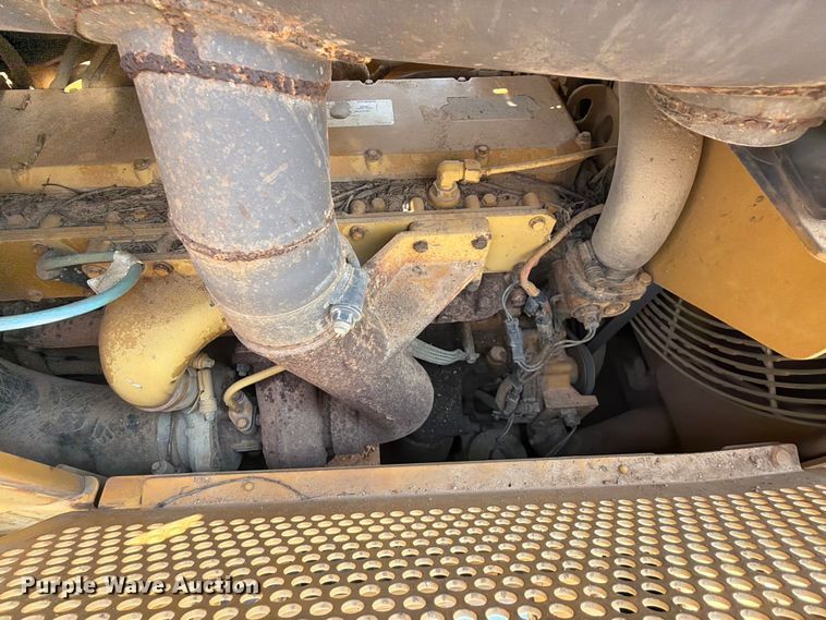 image for item EX2578 2001 Caterpillar D5M dozer
