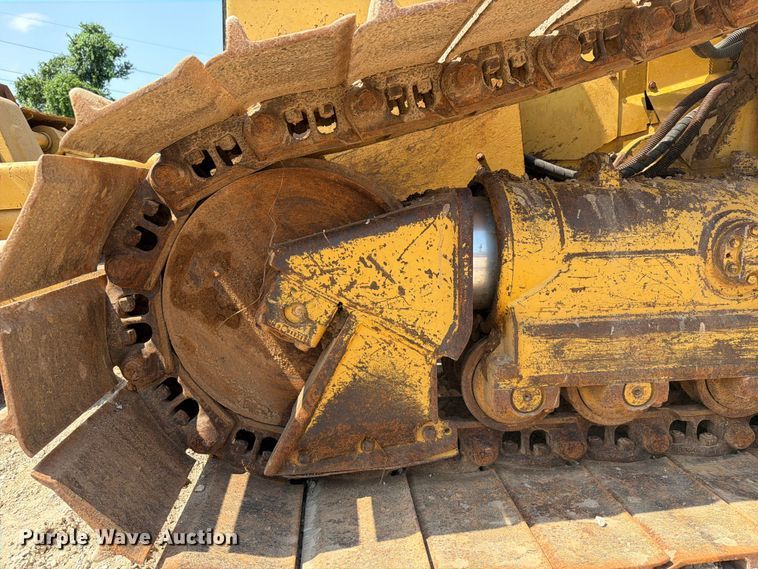 image for item EX2578 2001 Caterpillar D5M dozer