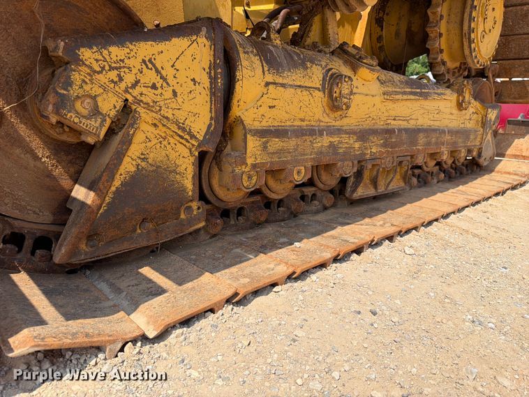 image for item EX2578 2001 Caterpillar D5M dozer