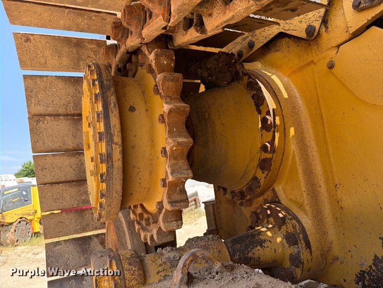 image for item EX2578 2001 Caterpillar D5M dozer