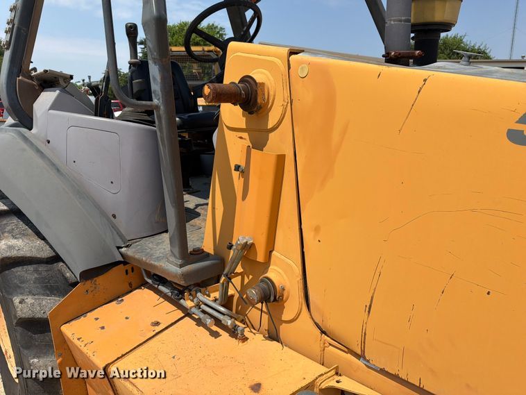 image for item EX2580 2002 Case 570 MXT industrial tractor