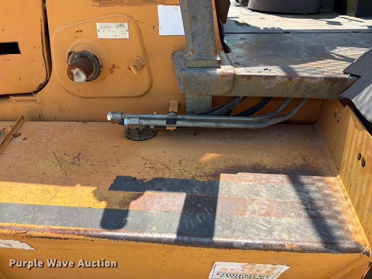 image for item EX2580 2002 Case 570 MXT industrial tractor