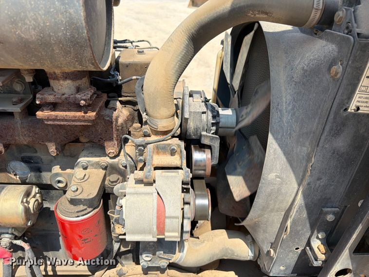 image for item EX2580 2002 Case 570 MXT industrial tractor