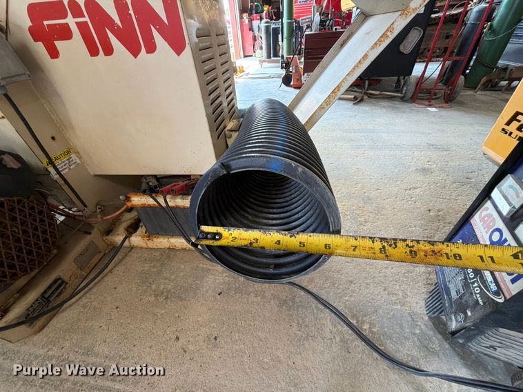 image for item EX2587 Finn B40 straw blower