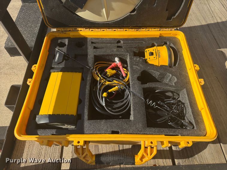image for item EX3015 Trimble survey equipment
