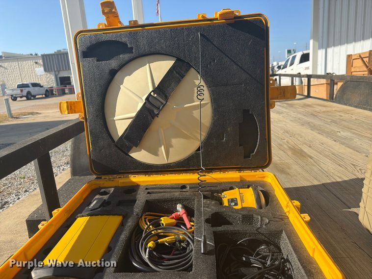 image for item EX3015 Trimble survey equipment