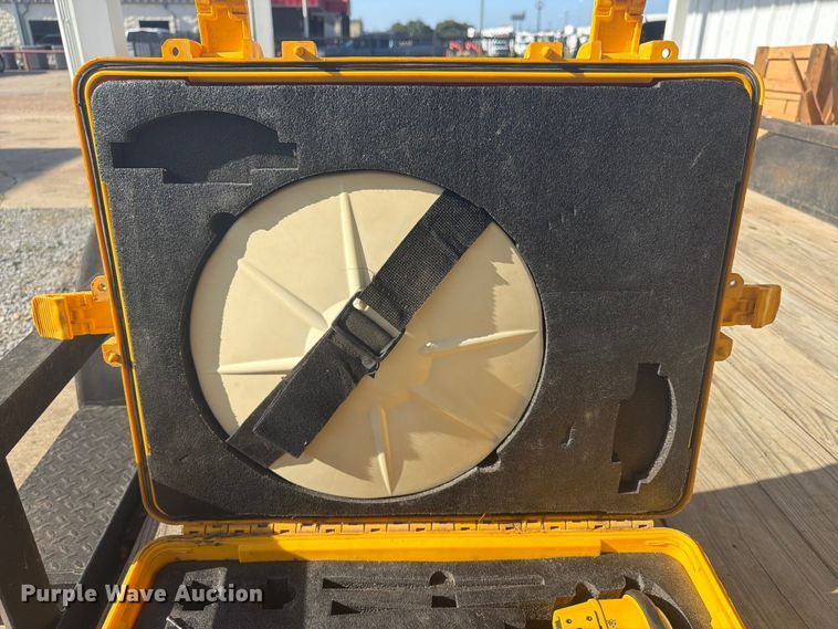 image for item EX3015 Trimble survey equipment