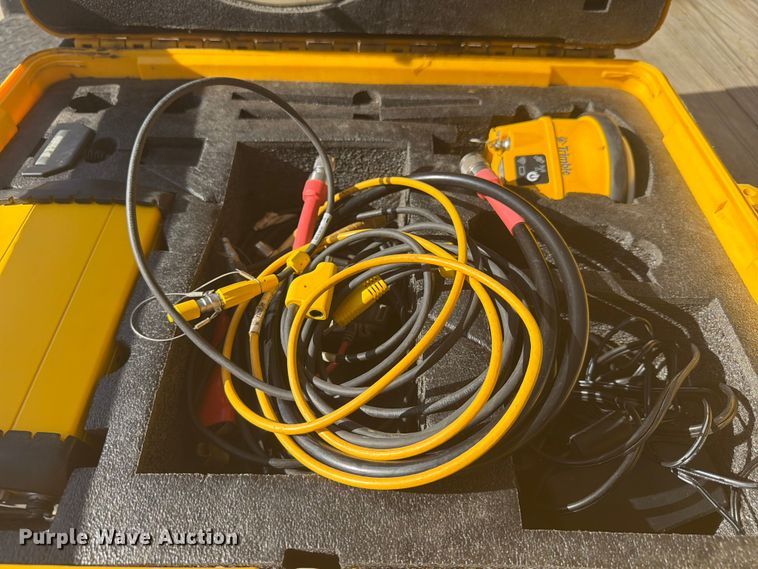 image for item EX3015 Trimble survey equipment