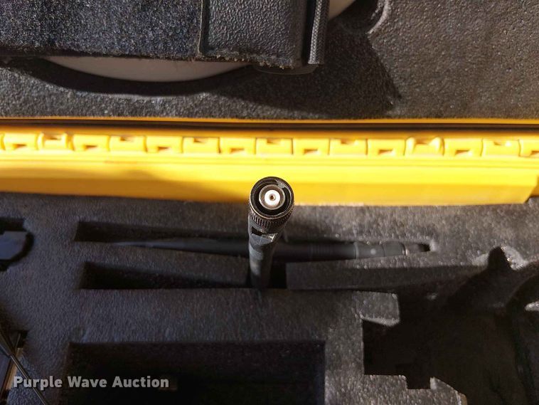 image for item EX3016 Trimble survey equipment