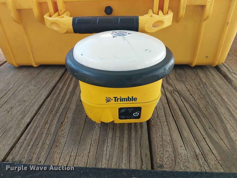 image for item EX3016 Trimble survey equipment
