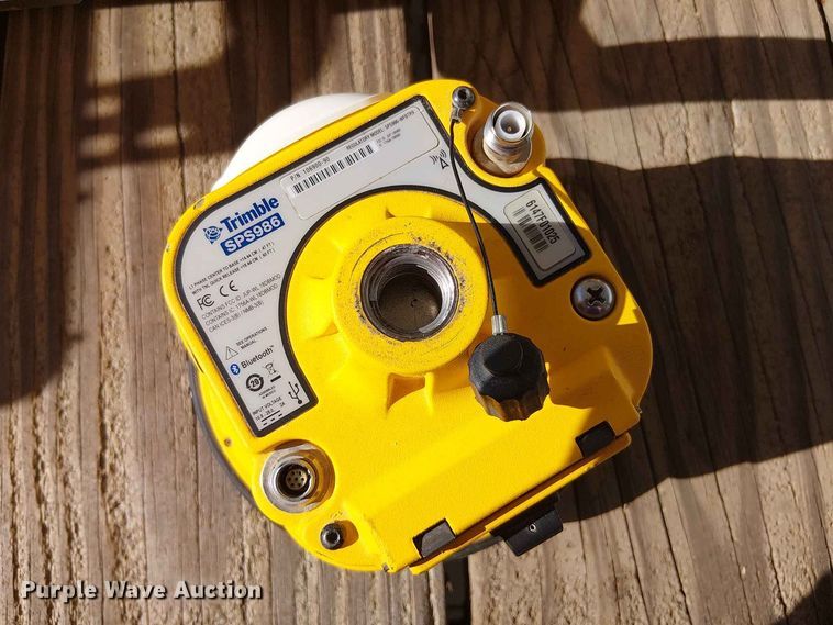 image for item EX3016 Trimble survey equipment