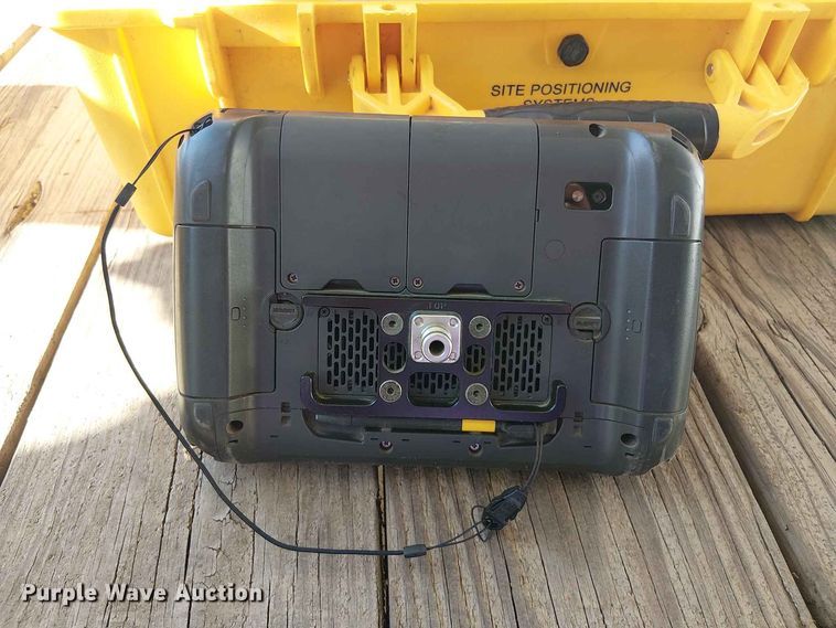 image for item EX3016 Trimble survey equipment
