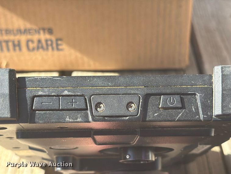 image for item EX3017 Trimble GPS