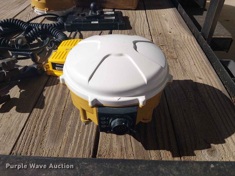 image for item EX3018 Trimble GPS