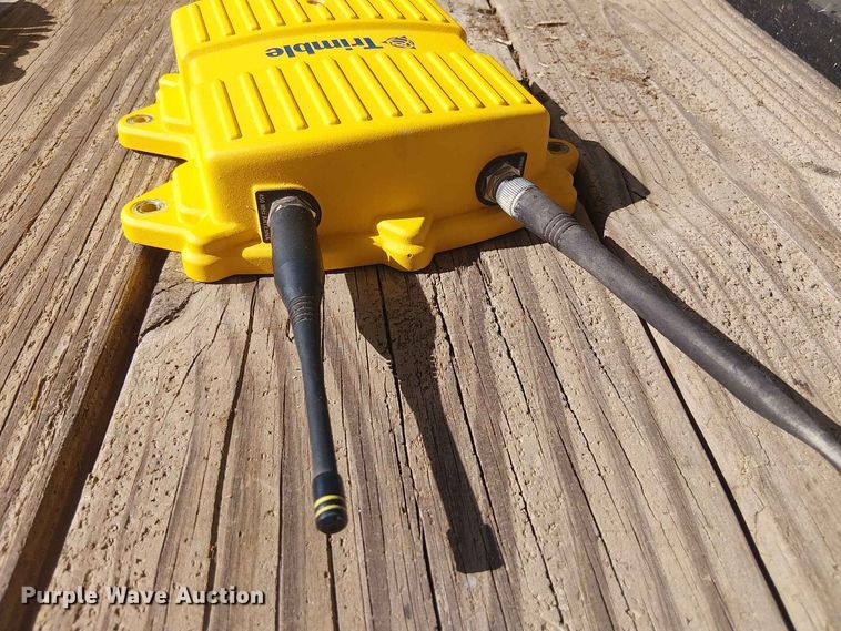 image for item EX3018 Trimble GPS