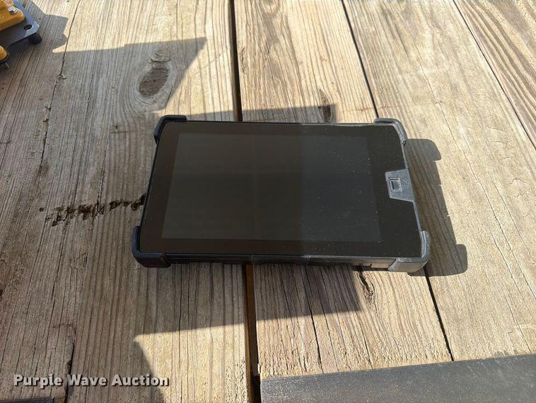 image for item EX3019 Trimble GPS
