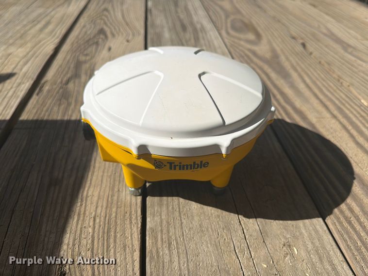 image for item EX3019 Trimble GPS