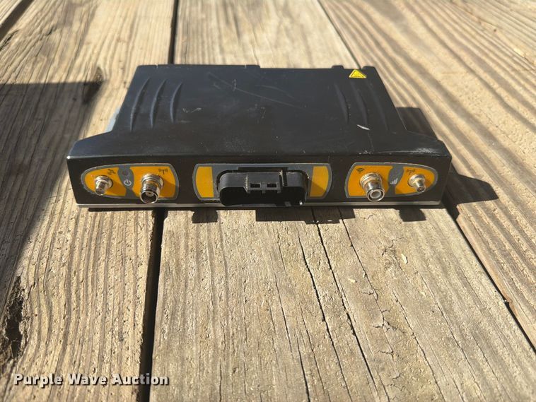 image for item EX3019 Trimble GPS
