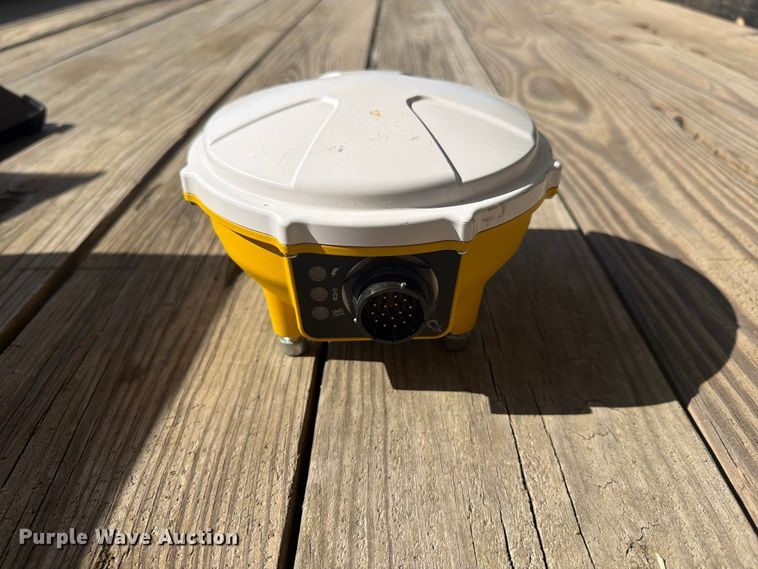 image for item EX3019 Trimble GPS