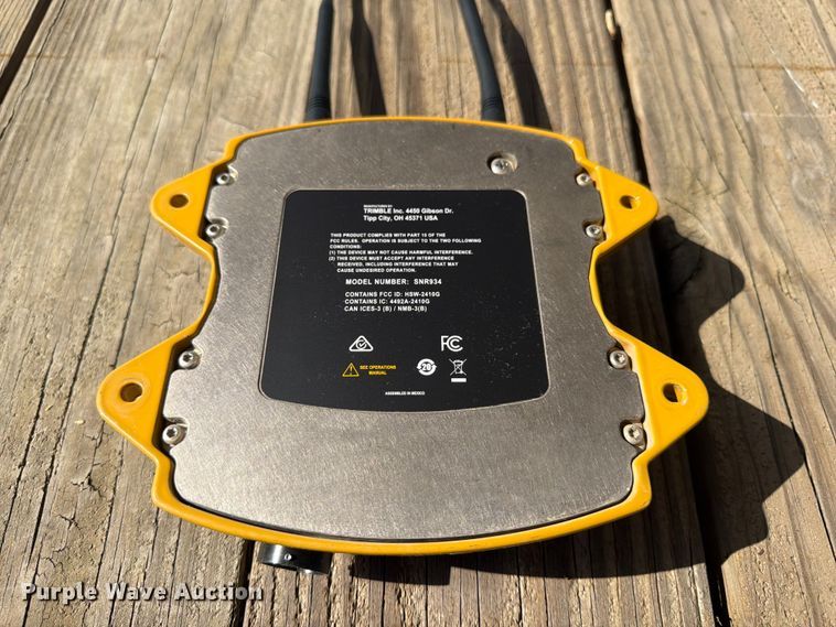 image for item EX3020 Trimble GPS