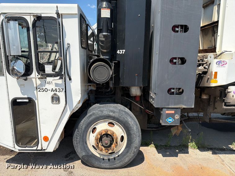 image for item EX4031 2012 Crane Carrier Low Entry refuse truck