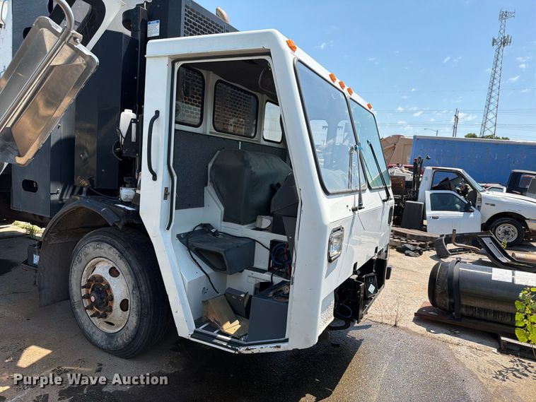 image for item EX4031 2012 Crane Carrier Low Entry refuse truck