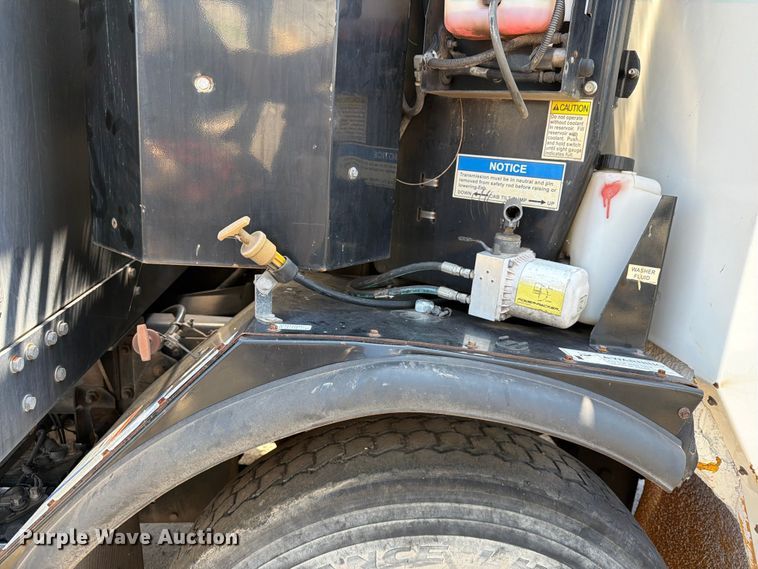 image for item EX4031 2012 Crane Carrier Low Entry refuse truck