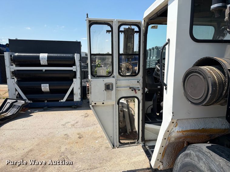image for item EX4031 2012 Crane Carrier Low Entry refuse truck