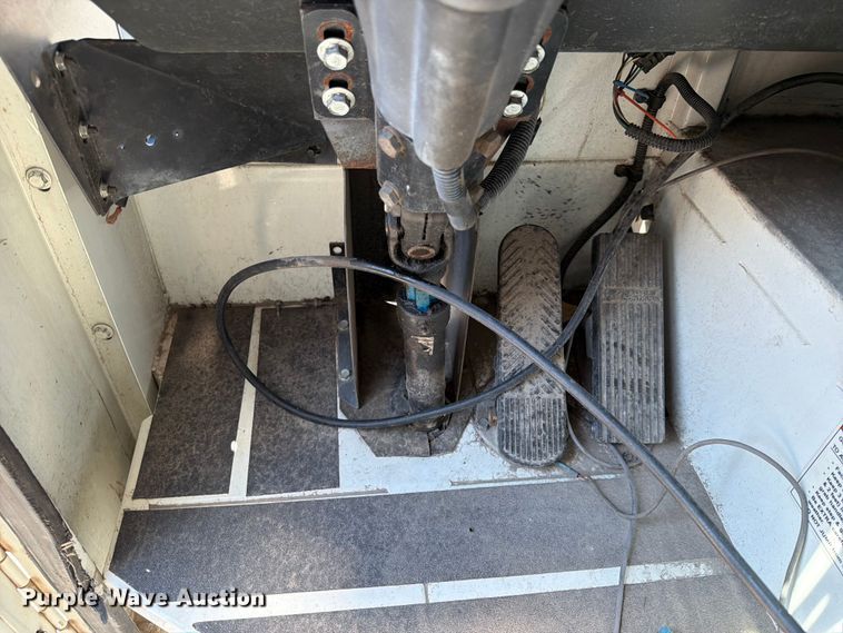 image for item EX4031 2012 Crane Carrier Low Entry refuse truck