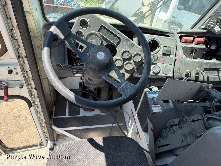 image for item EX4031 2012 Crane Carrier Low Entry refuse truck