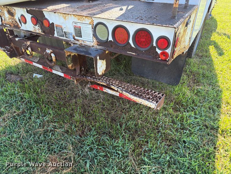 image for item EX4039 2011 Ford F-550 bucket truck