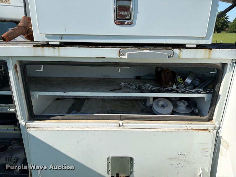 image for item EX4039 2011 Ford F-550 bucket truck