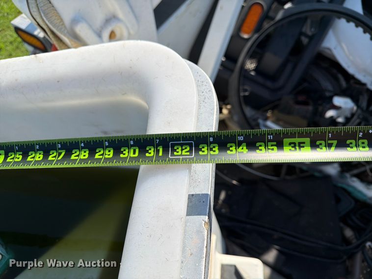 image for item EX4039 2011 Ford F-550 bucket truck