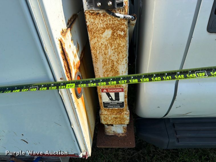 image for item EX4039 2011 Ford F-550 bucket truck