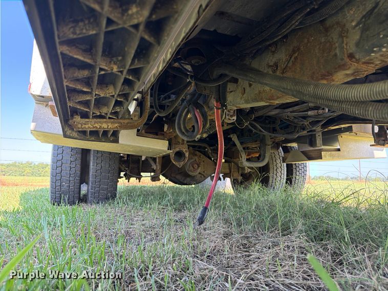image for item EX4039 2011 Ford F-550 bucket truck