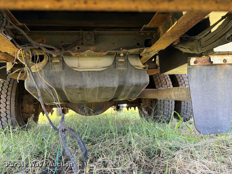 image for item EX4039 2011 Ford F-550 bucket truck