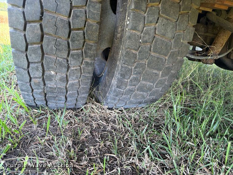 image for item EX4039 2011 Ford F-550 bucket truck