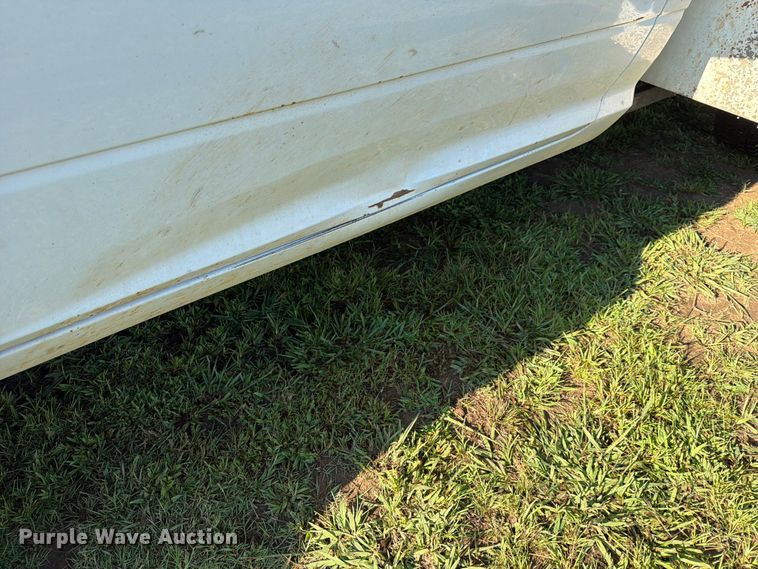 image for item EX4040 2011 Dodge Ram 5500 bucket truck