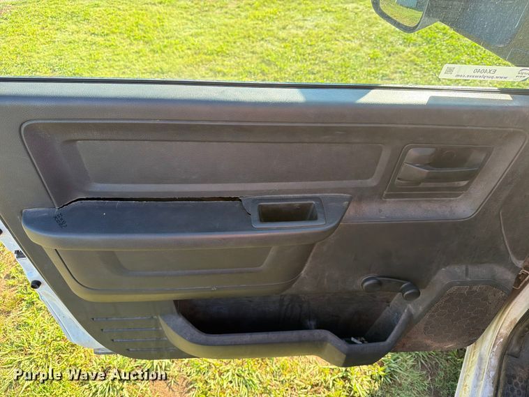 image for item EX4040 2011 Dodge Ram 5500 bucket truck