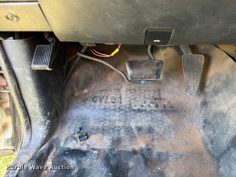 image for item EX4040 2011 Dodge Ram 5500 bucket truck