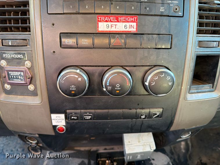 image for item EX4040 2011 Dodge Ram 5500 bucket truck