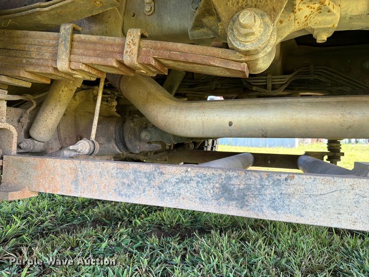 image for item EX4040 2011 Dodge Ram 5500 bucket truck