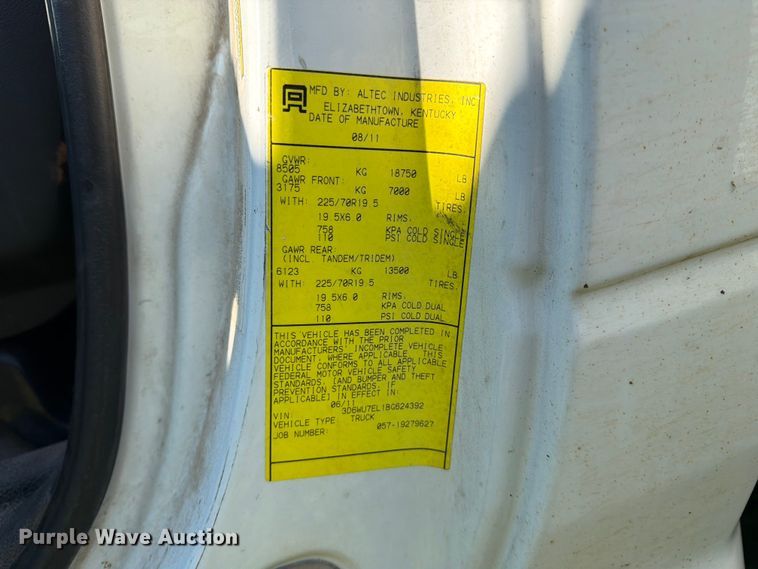 image for item EX4040 2011 Dodge Ram 5500 bucket truck
